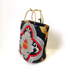画像をギャラリービューアに読み込む, ringバッグ『黒×華紋』
