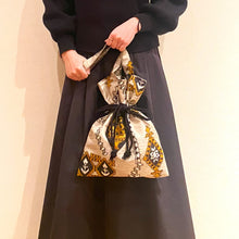 画像をギャラリービューアに読み込む, kimono結びバッグ『銘仙×壺』