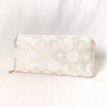 画像をギャラリービューアに読み込む, obi長財布『花尽くし×松皮菱』