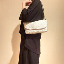 画像をギャラリービューアに読み込む, 3wayチェーンバッグ『花尽くし×松皮菱』