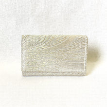 画像をギャラリービューアに読み込む, obiミニ財布『シルバー×孔雀羽』