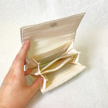 画像をギャラリービューアに読み込む, obiミニ財布『シルバー×孔雀羽』