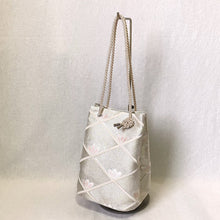 画像をギャラリービューアに読み込む, obi巾着バッグ『シルバー×若松』