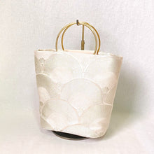 画像をギャラリービューアに読み込む, ringバッグ『シルバー×青海波』