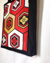 画像をギャラリービューアに読み込む, obi 額縁バッグ『亀甲×あお鶴』