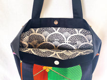 画像をギャラリービューアに読み込む, obi 額縁バッグ『亀甲×みどり鶴』