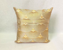 画像をギャラリービューアに読み込む, obiクッション『ゴールド×青海波』