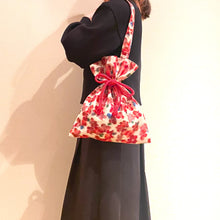 Load image into gallery viewer, kimono knotted bag “pink x petals”
