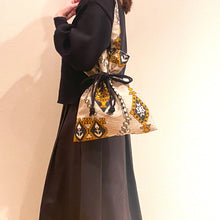 Load image into gallery viewer, kimono knotted bag &quot;Meisen x pot&quot;
